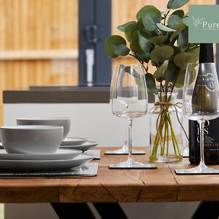 Stunning 5 Bed Manchester House With Parking By Purestay Short Lets & Serviced Accommodation Екстериор снимка
