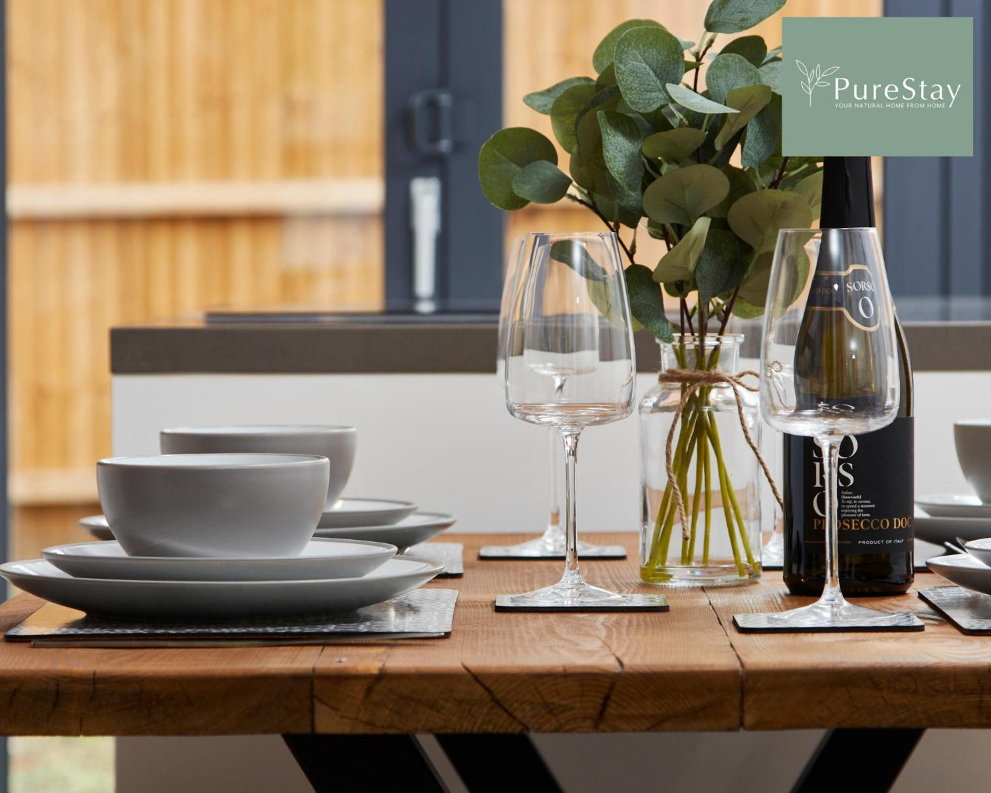 Stunning 5 Bed Manchester House With Parking By Purestay Short Lets & Serviced Accommodation Екстериор снимка