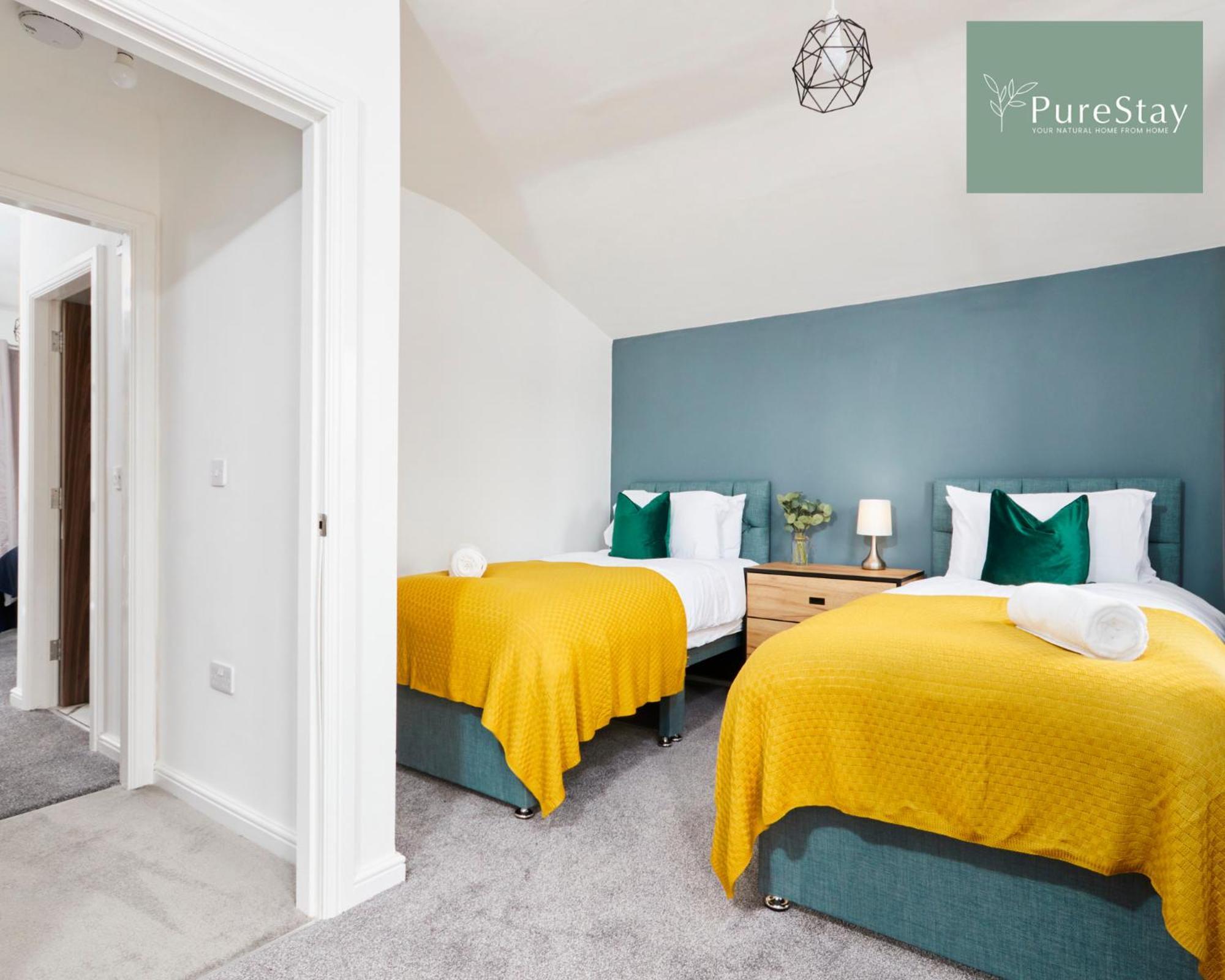 Stunning 5 Bed Manchester House With Parking By Purestay Short Lets & Serviced Accommodation Екстериор снимка